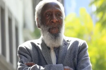 Dick Gregory Net Worth