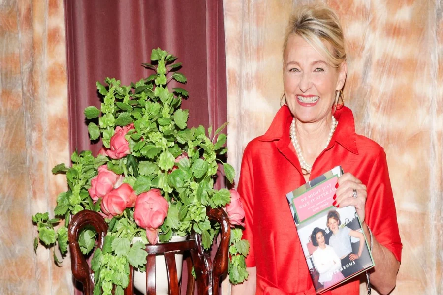 Elyce Arons Net Worth