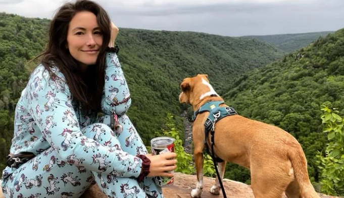 nikki delventhal net worth