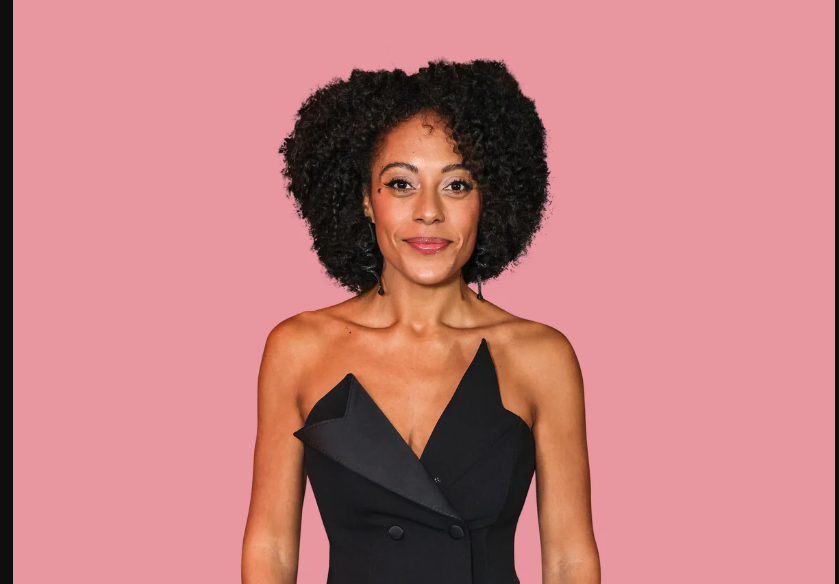 rosalind eleazar hands